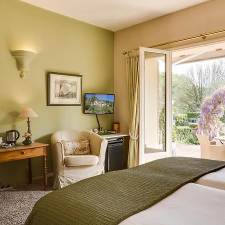 Bed & Breakfast Cedria 2*